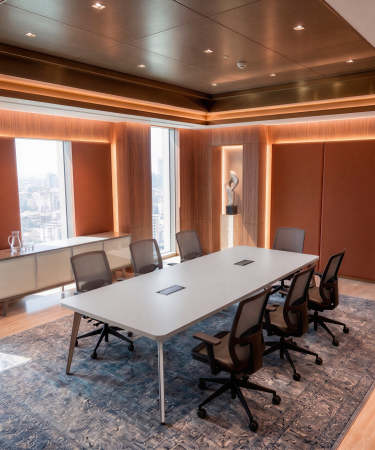 Design orgânico nos escritórios: como as linhas curvas estão transformando os ambientes corporativos